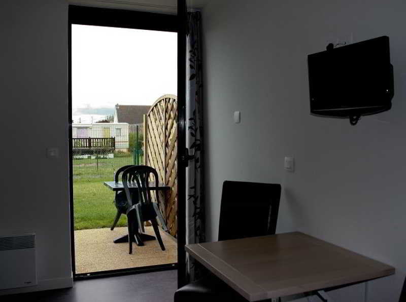 Gold Beach Hotel & Residence Asnelles Exterior photo